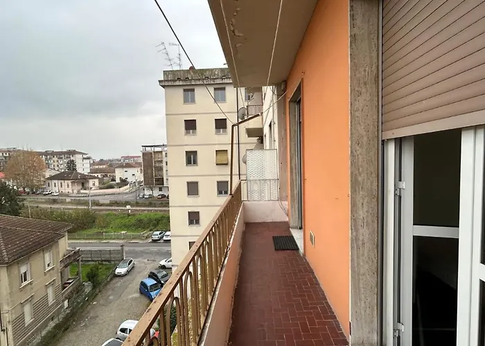 Tra Milano, Torino E Genova * Casale Monferrato