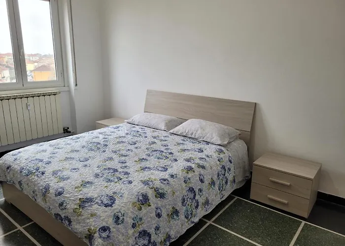 Tra Milano, Torino E Genova 카살레몬페라토